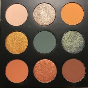 Kylie Cosmetics Eyeshadow Palette - Blue Honey 🍯